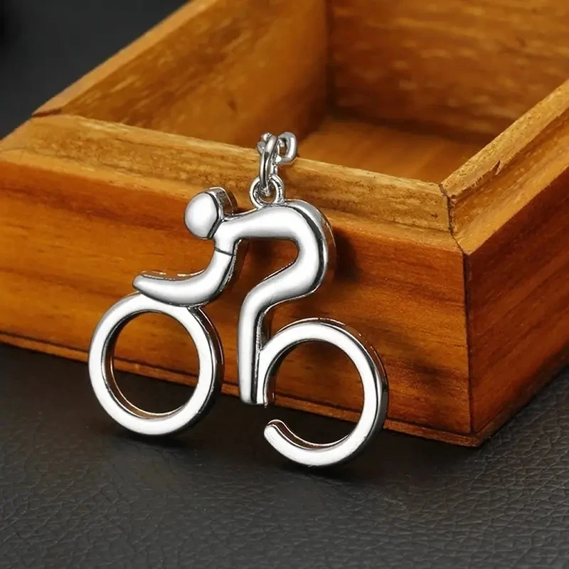 1pc, Metal Bicycle Keychain - Perfect for Cycling, Riding, and Hanging - Ideal Gift for Birthdays, Parties, and Holidays - imagen 5