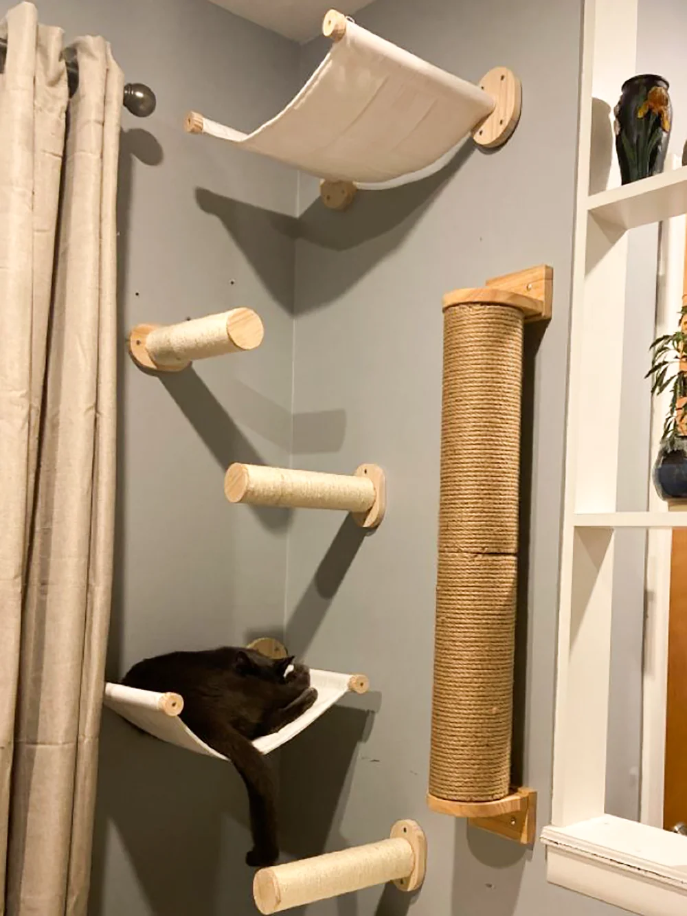 Estantes de madera para árbol de gato montados en la pared, postes rascadores, torre para gatos trepadora, hamaca con perchas flotantes sólidas, escalones y escalera - imagen 3