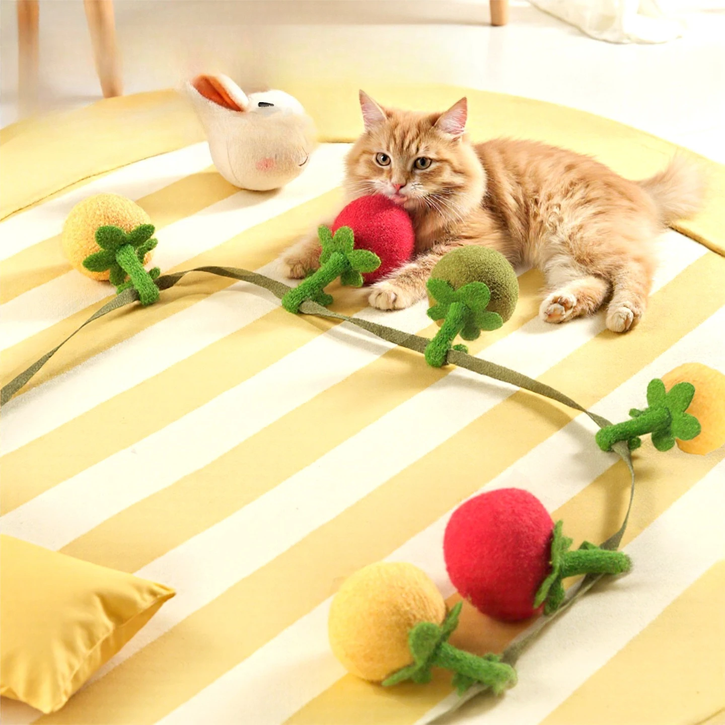 Palo interactivo para gatos con plumas y campanas – Alivia estrés - imagen 2