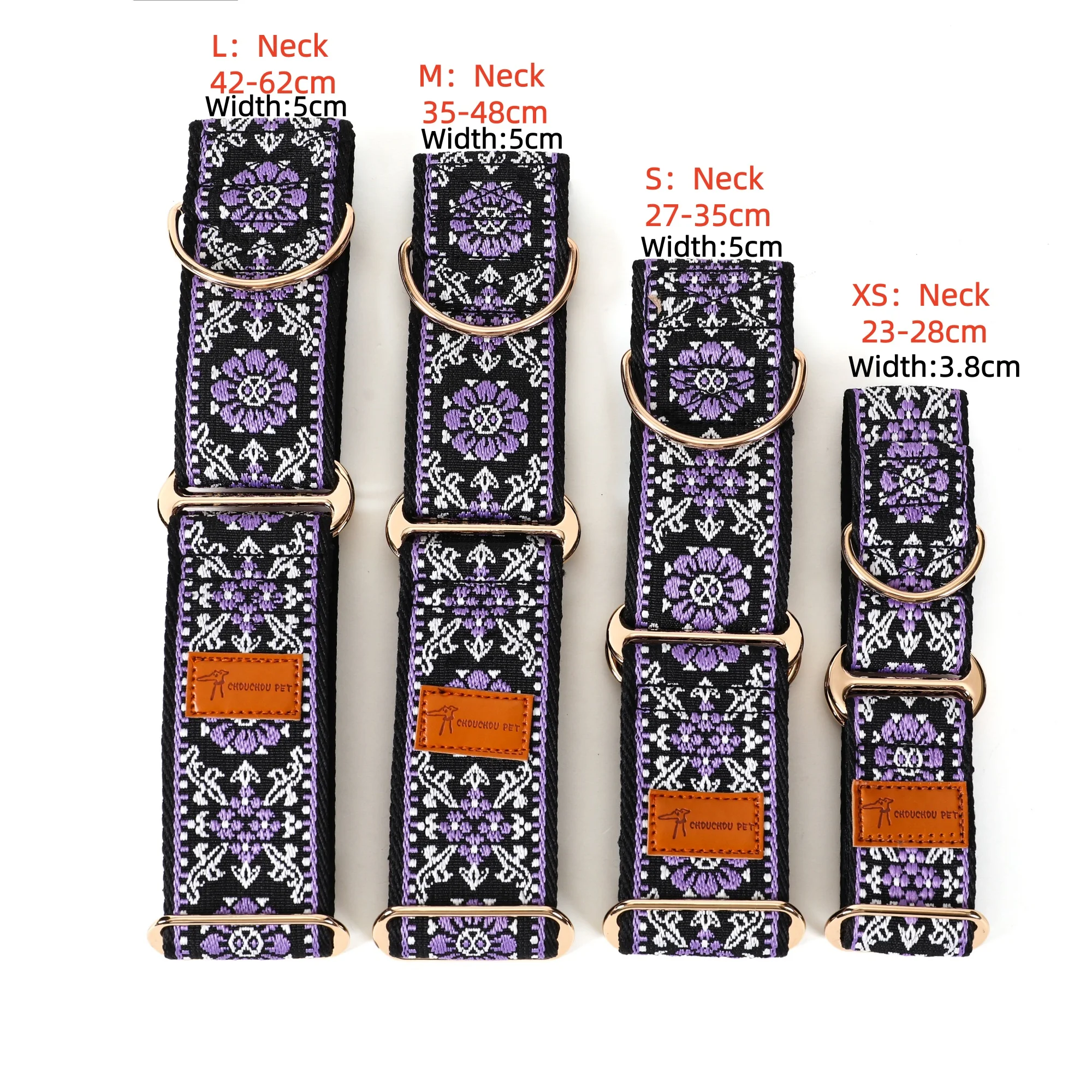 Collar étnico estilo galgo italiano morado