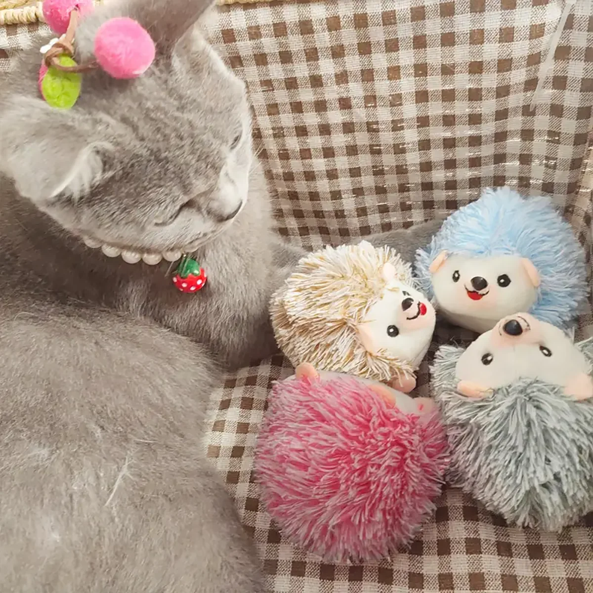 1 lindo juguete de peluche para mascotas de erizo, juguete de peluche duradero para mascotas, adecuado para juegos interactivos diarios de recogida para gatitos - imagen 2