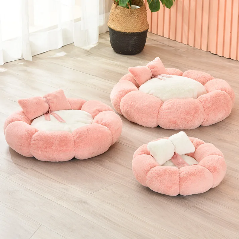 Camas interiores para perros, nido de flores calmante con almohada, autocalentable, para mascotas, sofá suave redondo y antideslizante para cachorros y gatos - imagen 4