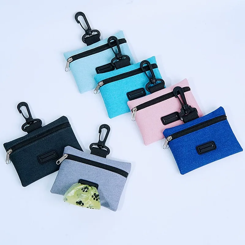 Dispensador de bolsas para excrementos de perros, soporte portátil para bolsas de excrementos, bolsas de basura colgantes para caminar para perros pequeños, dispensador de bolsas de aseo - imagen 2