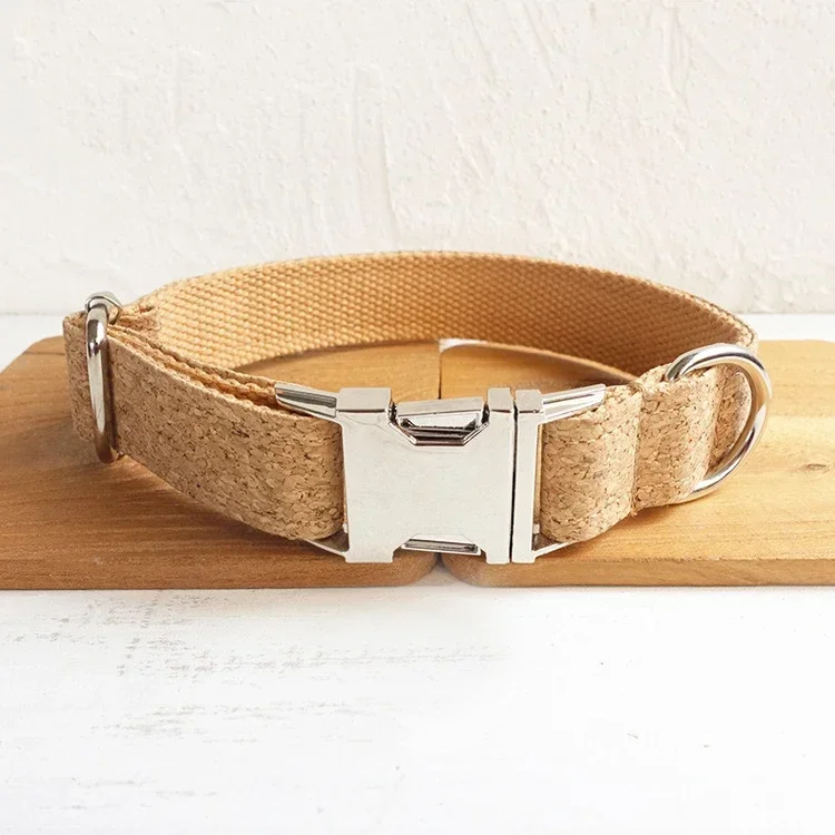 Collar de perro con hebilla de metal personalizado multicolor con margaritas negras y flores rosas, correa a juego disponible - imagen 3