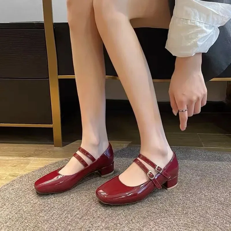 Spring Autumn Women DoubleBuckle Mary Janes Shoes Patent LeatherDress Square Head Square Heel Solid ColorWomen's Shoes - imagen 4