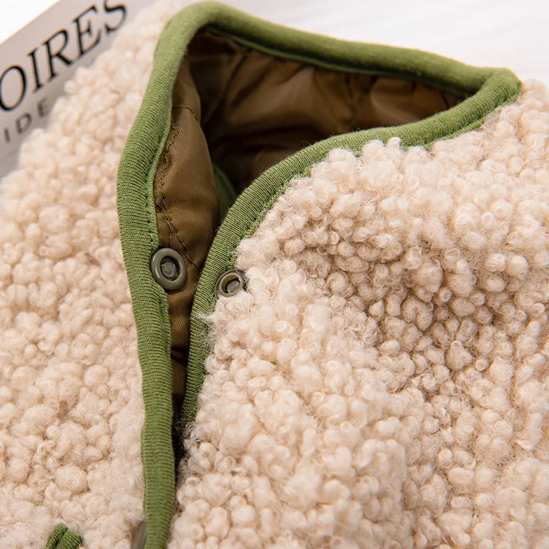 Abrigo de lana de cordero de otoño para mascotas, bonito chaleco con bolsillo, chaleco cálido para perros, abrigo de lana de cordero, chaqueta para mascotas, ropa para cachorros, ropa de Navidad - imagen 3