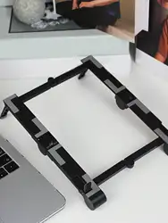 Soporte portátil para laptop – Apto para gatos y perros pequeños