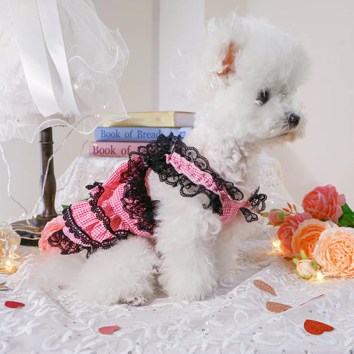 Vestido especial para mascotas del Día de San Valentín, traje rosa de chicle recortado con encaje para perros pequeños y gatos para ocasiones festivas - imagen 3