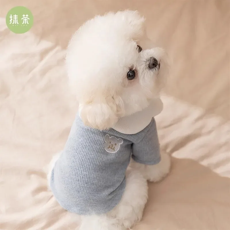 Ropa de invierno para mascotas, camisa con botones bonitos, ropa cálida de dos patas para chaleco para perros pequeños, ropa bordada con oso de dibujos animados para perros - imagen 4