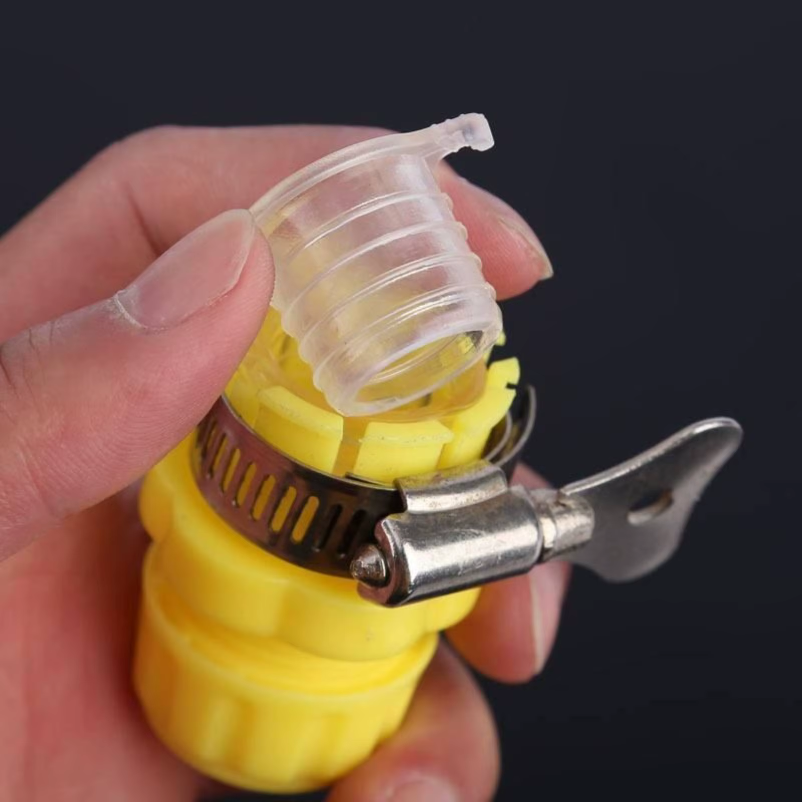 Conector de manguera con grifo anti-fugas para bañar gatos y perros - imagen 2