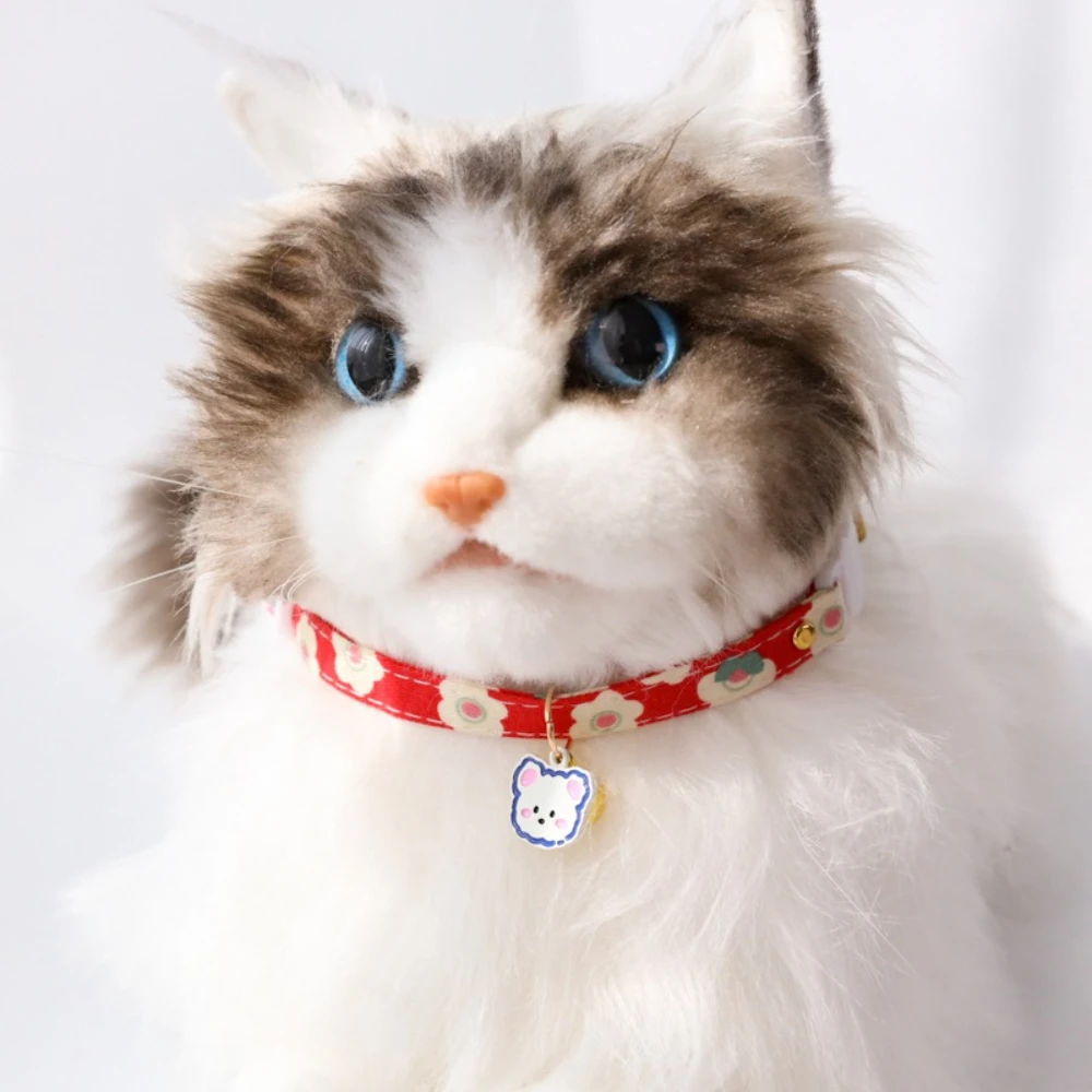 Collar con oso para gatos y perros, cascabel y hebilla segura - imagen 5