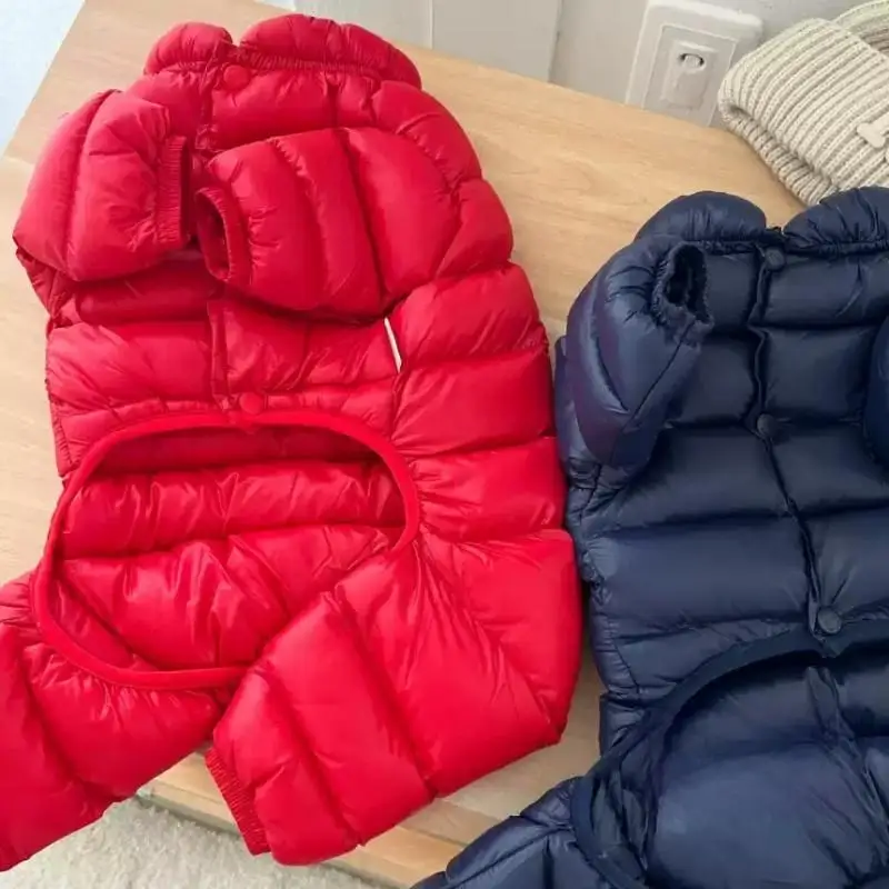 Abrigo térmico de plumas para perros y gatos – Mono suave invierno - imagen 5