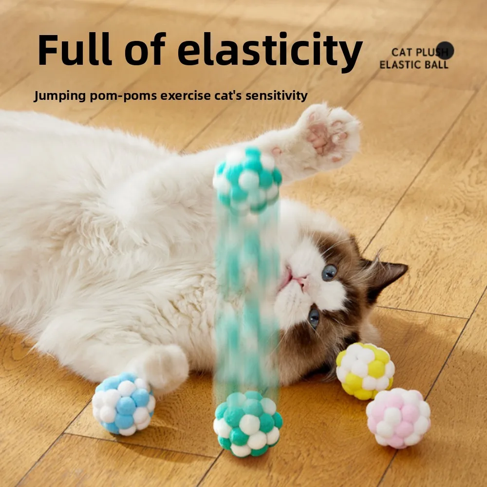 Bolas de peluche con cascabeles para gatos – Juguetes interactivos - imagen 4