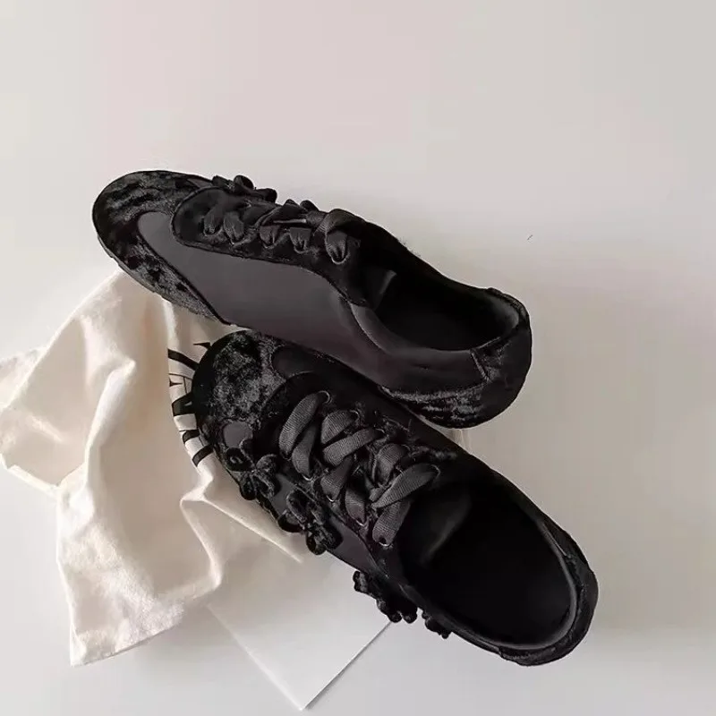 Botines de primavera bordados para perros pequeños – Comodidad y agarre - imagen 5