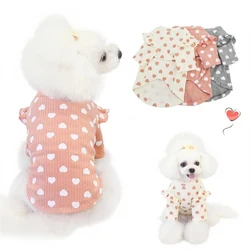 Ropa de primavera con estampado de corazón para cachorros, ropa de algodón suave para mascotas, ropa para perros pequeños, York, Chihuahua, camiseta de manga corta para gatos