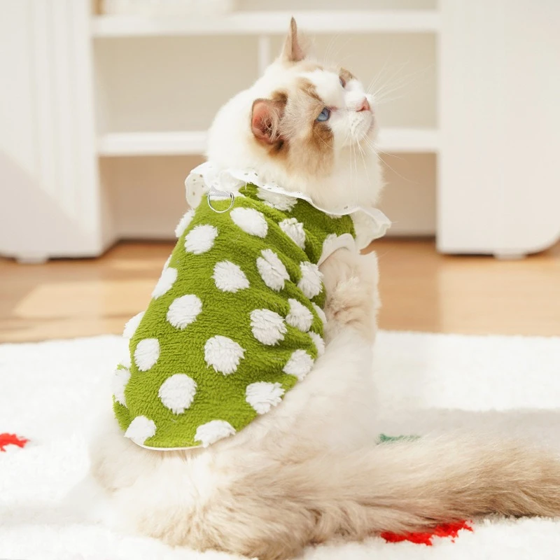 Sudadera con encaje hueco para perro, ropa de invierno de terciopelo con puntos blancos para Bulldog Francés, chaleco para cachorro de Año Nuevo, monos medianos y grandes - imagen 4