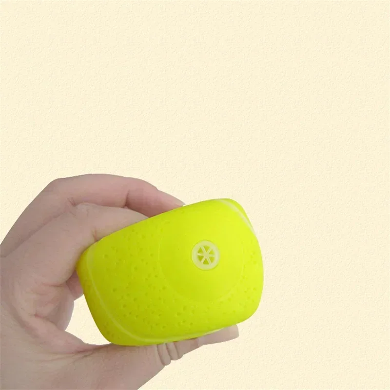 2 uds. De juguetes chirriantes para perros de 6cm de diámetro para perros pequeños, juguete para masticar de goma para cachorros, cosas para perros, juguetes para mascotas, Brinquedo Cachorro - imagen 3