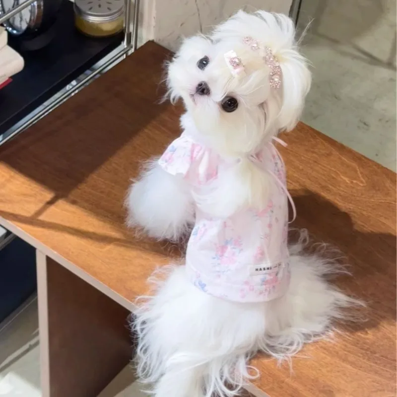 Ropa transpirable con tirantes florales para mascotas, chaleco bonito de verano para perros, camiseta bonita con flores de Yorkshire, ropa lateral de encaje para cachorros - imagen 3