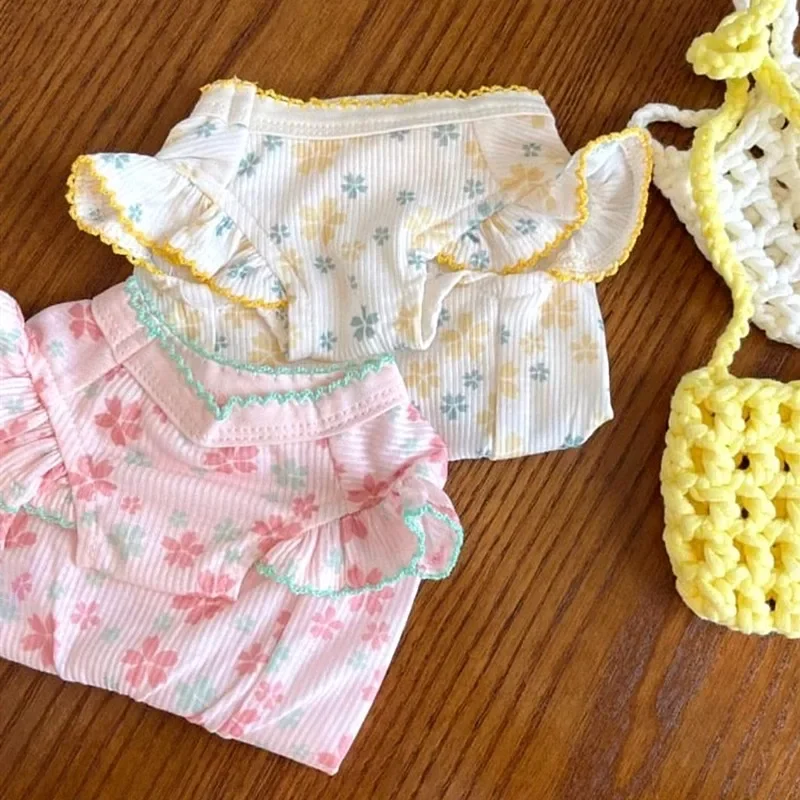 Sin bolsa, chaleco con flores para cachorros, manga de mosca de verano para mascotas, ropa fina de dos piernas para mascotas, Jersey suave de peluche, ropa para perros con flores a la moda - imagen 3