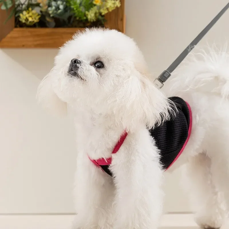 Chaleco de verano para perros de primavera, ropa para cachorros con gofres de amor, tirantes de peluche, ropa para mascotas de estilo dulce, ropa negra para cachorros, Chihuahua - imagen 3