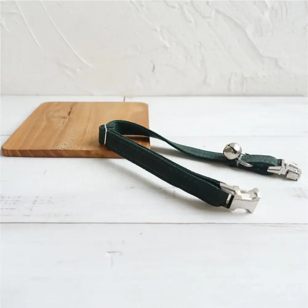 Collar de gato personalizado con grabado gratuito, correa para mascotas a juego, hebilla de Metal de contactos personalizados, Collar para mascotas de terciopelo verde - imagen 3