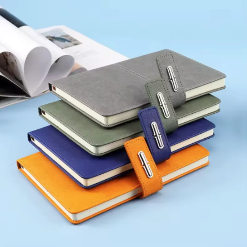 Cuaderno de cuero elegante con soporte bolígrafo para gatos y perros - imagen 2