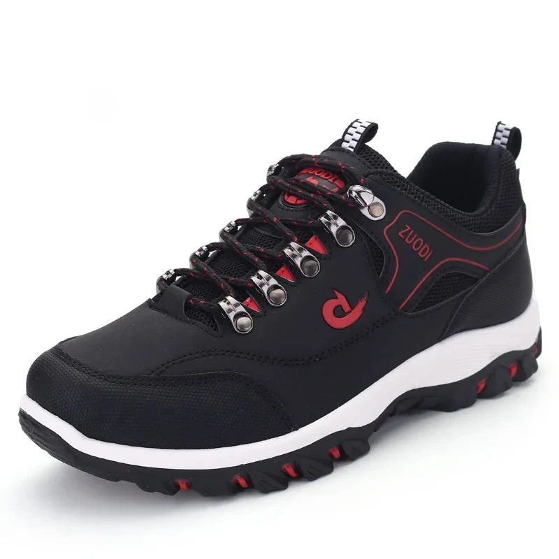 Nuevos zapatos informales de cuero para hombre, zapatillas de deporte para primavera, Otoño e Invierno, zapatos para tenis masculinos, zapatos ligeros para caminar