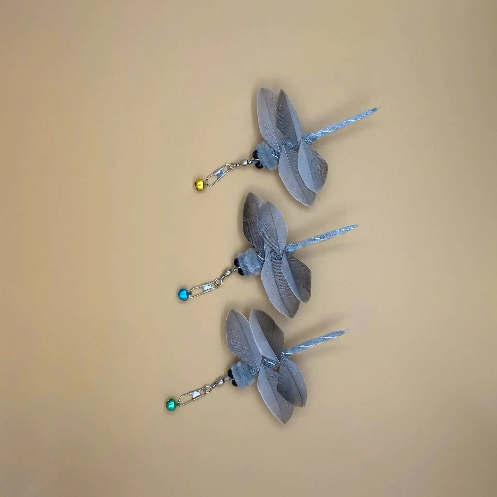 Cabezal de repuesto de campana de plumas grises, palo de Teaser para gatos, cabezales de cambio, juguetes, suministros interactivos para mascotas, 2 uds./3 uds.