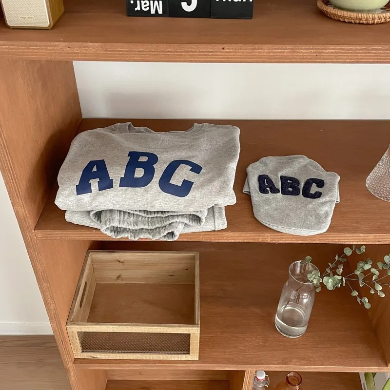 Moda invierno ropa cálida para mascotas letra bordada Schnauzer sudadera abrigo para perro eddy ropa cálida de dos patas cosas para perros - imagen 3