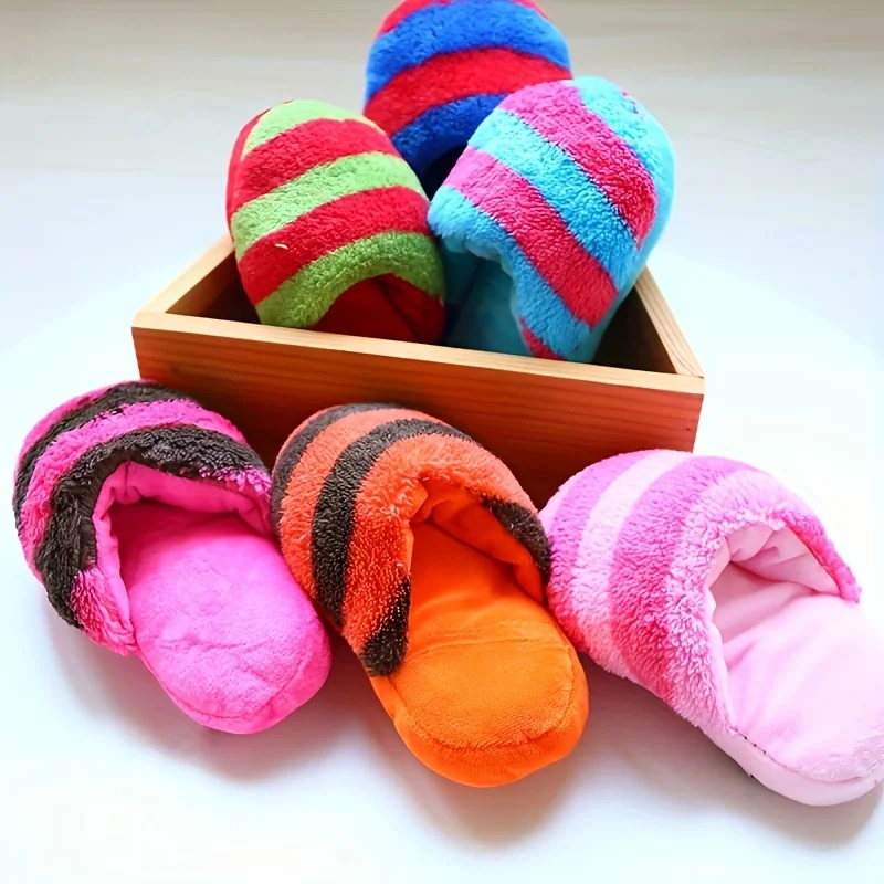 Zapatillas de juguete chirriantes para perros de peluche, perfectas para entrenamiento, mordedura, Limpieza de dientes y juegos de masticar, accesorios para perros, 1 unidad - imagen 2