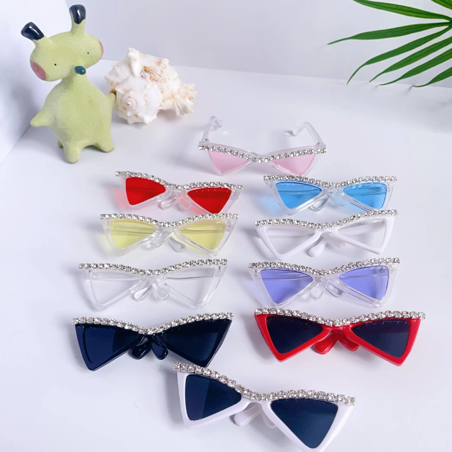 Gafas triangulares con diamantes para gatos, gorros para mascotas, decoración para perros, accesorios para perros pequeños, accesorios para cachorros