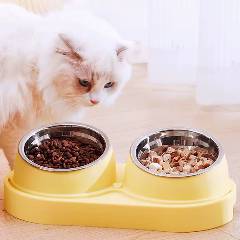 Comedero doble con bebedero antiderrames para perros y gatos - imagen 4
