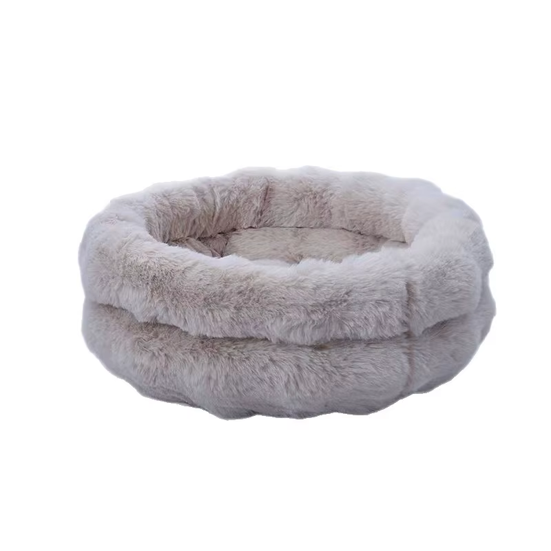 Cama de piel sintética para perros y gatos – Cojín cálido invernal - imagen 5