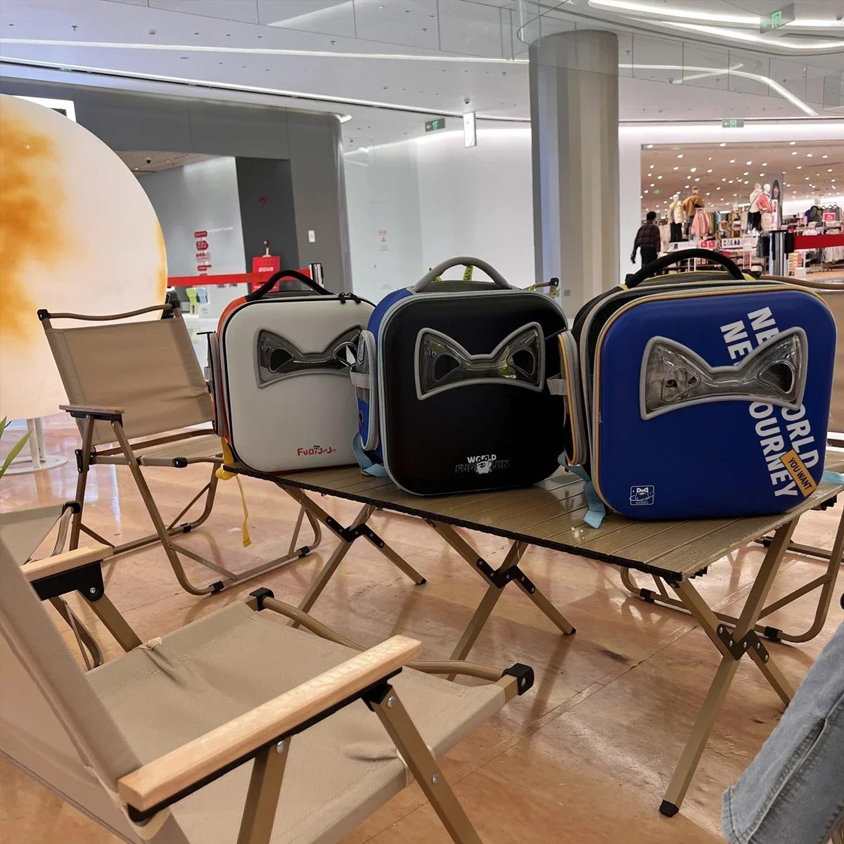 Mochila para mascotas de gran espacio para perros y gatos, diseño transpirable, perro pequeño de hasta 15 libras o gato de hasta 8 libras, comodidad de viaje