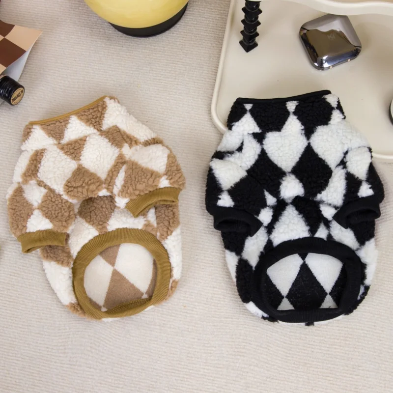 Sudaderas con capucha de felpa para perros con anillo en D, ropa cálida y suave para perros, jerséis bonitos a cuadros para cachorros, chaqueta con capucha para gatos a la moda, abrigo para mascotas