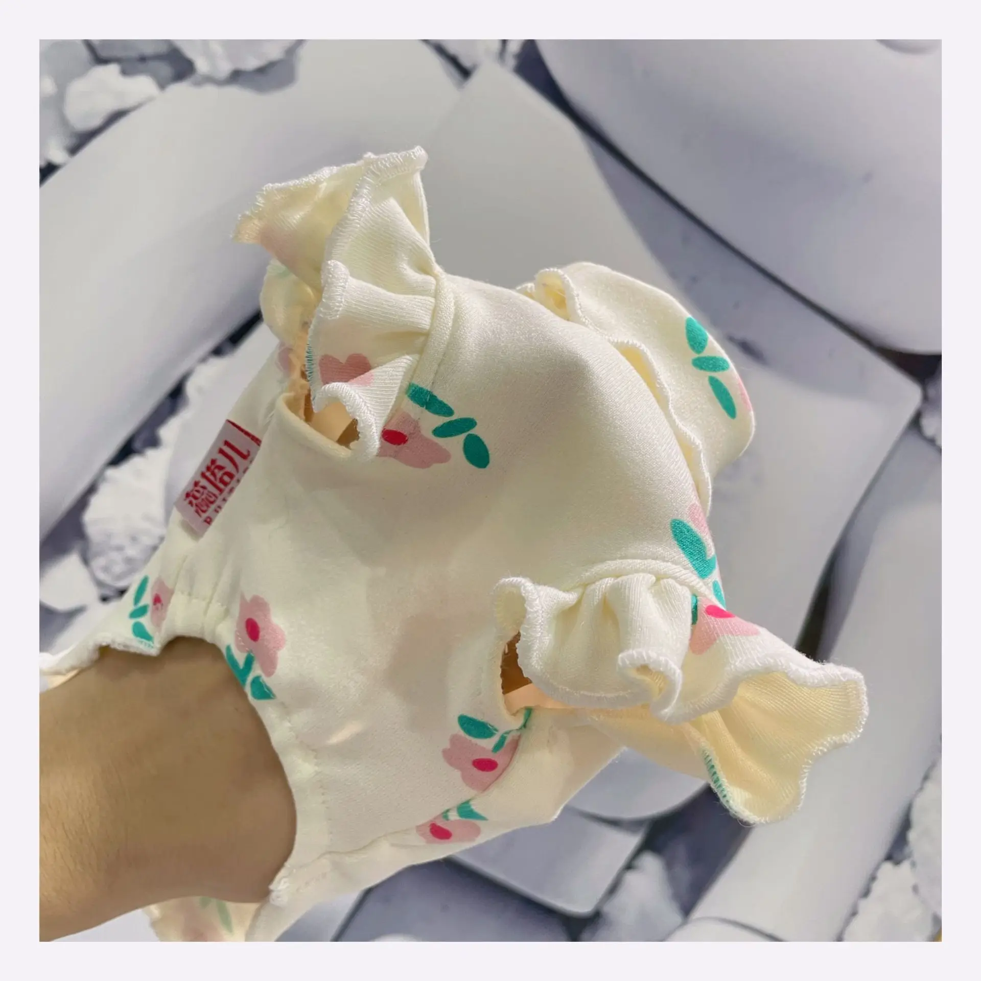 Abrigo de Base de tulipán para mascotas, manga voladora para perros pequeños, flor pequeña, Algodón puro, cuello alto, ropa cálida para Otoño e Invierno - imagen 3