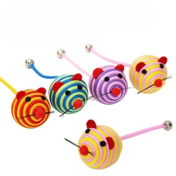 Juguete interactivo para gatos: bola ratón con cuerdas y campana