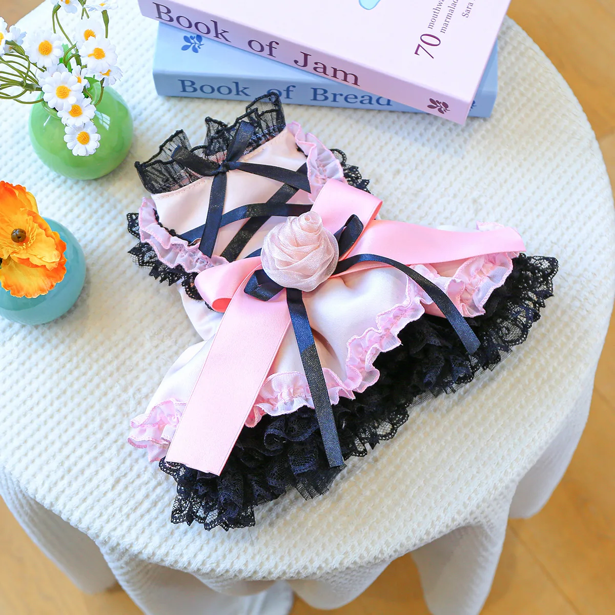 2025 Nuevo vestido tutú de perro de flores de encaje rosa de primavera/verano con lazo - Elegante traje de fiesta y boda de princesa para Chihuahuas - imagen 4