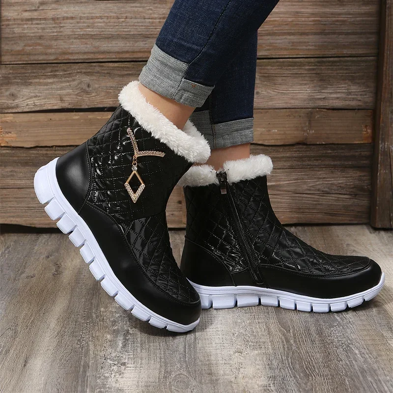 Botas de nieve gruesas e impermeables para mujer, botines cálidos de felpa con decoración de Metal, antideslizantes, de cuero PU, con cremallera, a la moda, para invierno - imagen 2