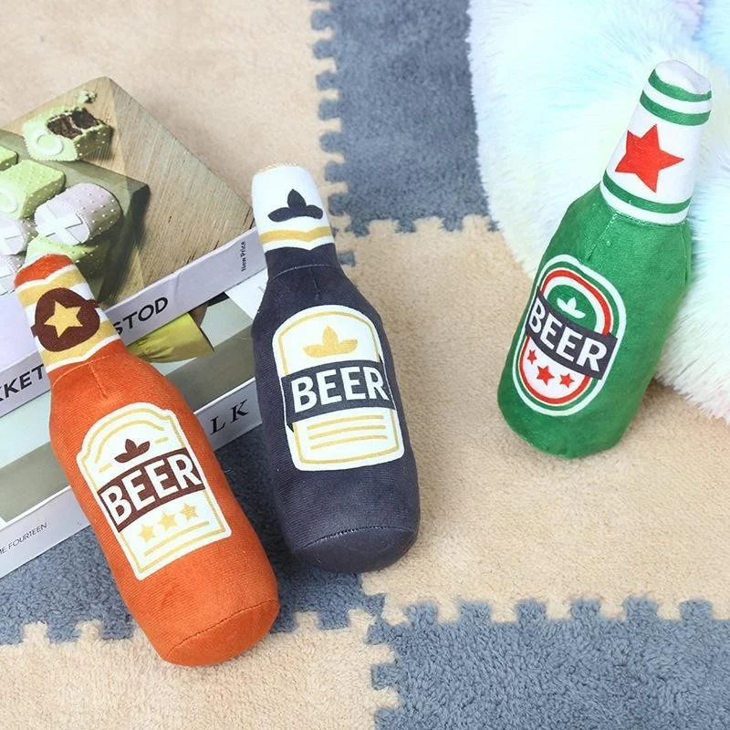 Juguete para masticar para perros de peluche con forma de botella de cerveza, suministros interactivos chirriantes resistentes a mordeduras para mascotas, limpieza de dientes para perros pequeños y grandes - imagen 2