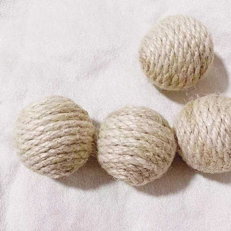 5 uds. Pelota con sonido para gatos, pelota interactiva de Sisal hecha a mano para rascar gatos, juguete para gatos con sonidos, juguetes para el hogar - imagen 3