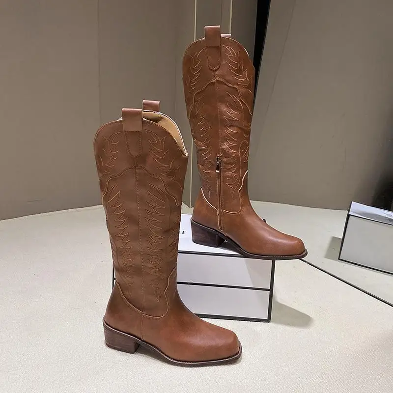 Botas de montar de Pu con cremallera lateral y estampado de tótem Vintage para mujer, botas occidentales de tacón medio a la moda, zapatos sexis hasta la rodilla para invierno 2025 - imagen 5
