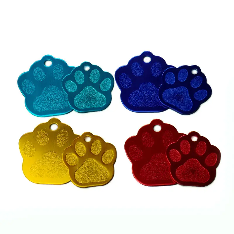 Venta al por mayor 20 piezas grabado gato cachorro mascota ID Collar etiqueta colgante accesorios para mascotas hueso/pata brillo decoración para mascotas perro gato ID Tag - imagen 4
