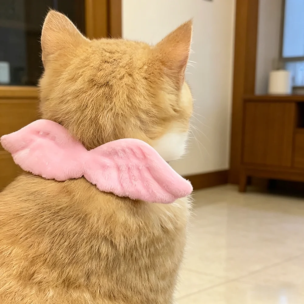 Collar ajustable para gato con lazo rosa estilo alas de ángel - imagen 5