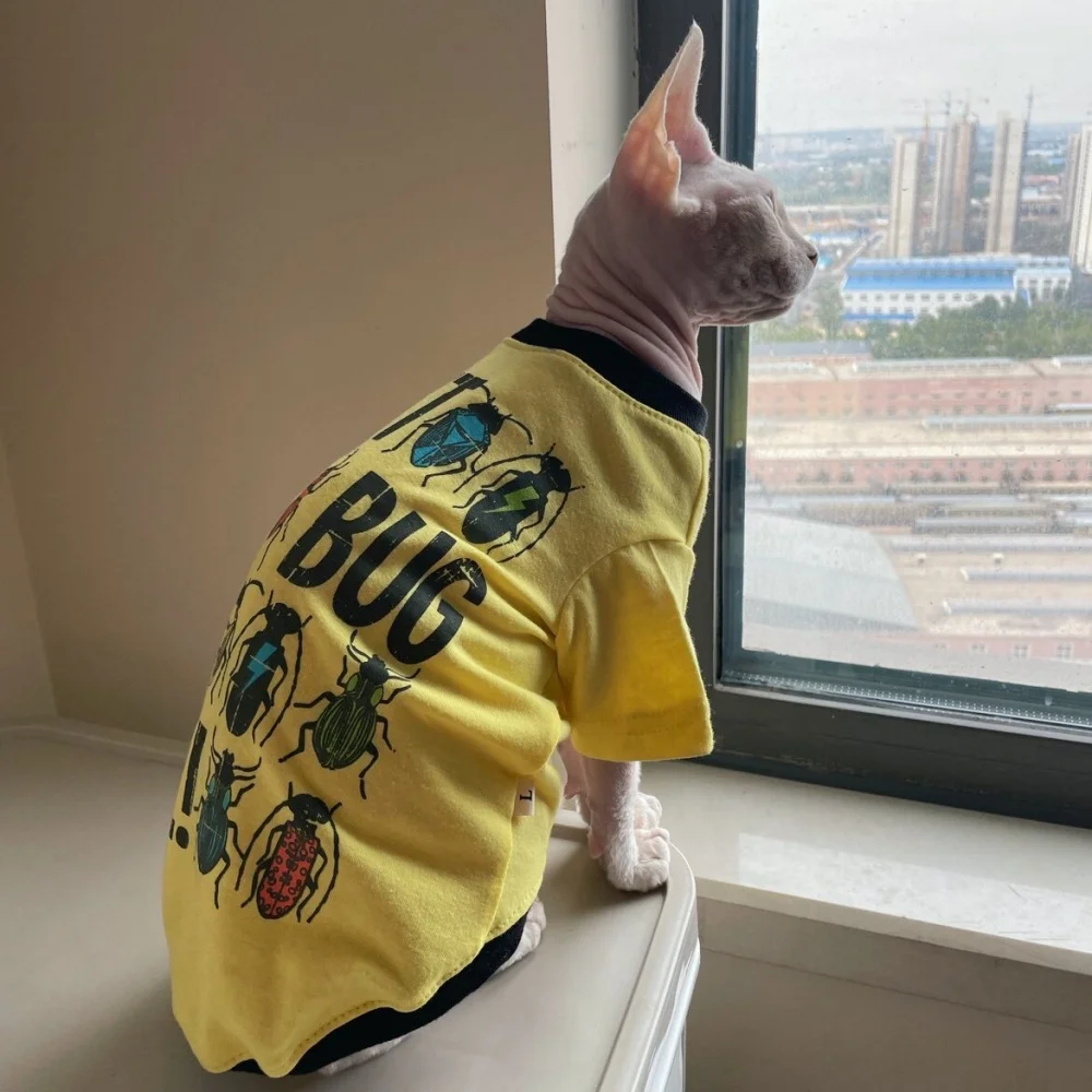Camiseta de algodón fino con estampado de insectos para gato Sphynx