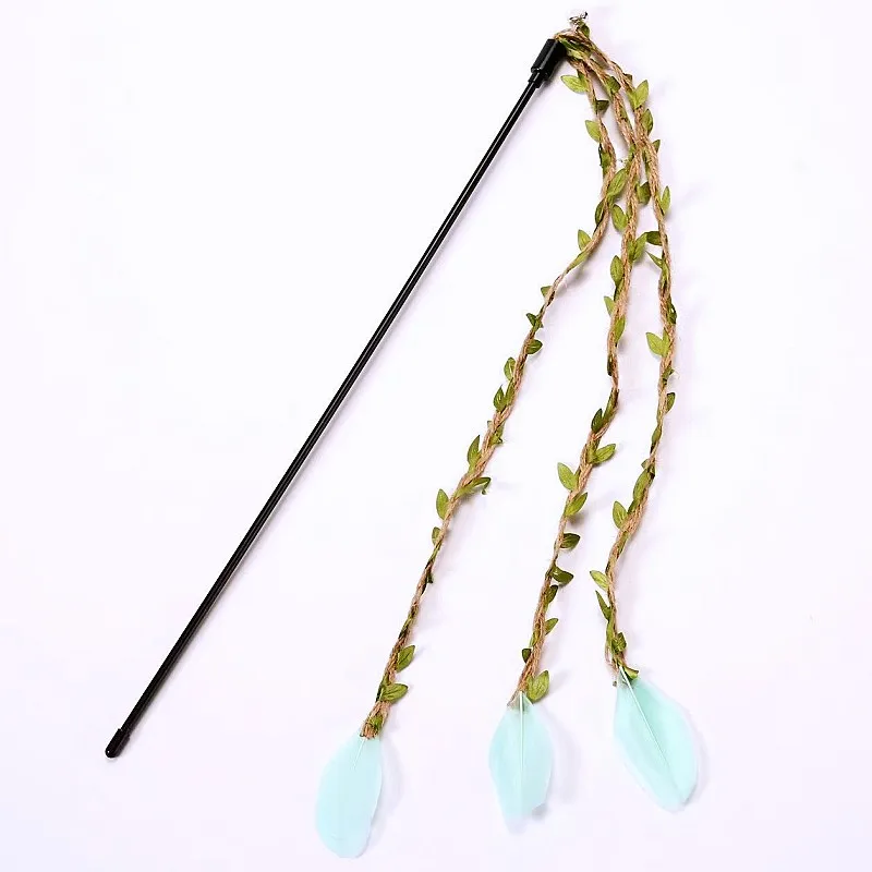 Juguete palo interactivo para gatos con plumas, cuerda y campana - imagen 4