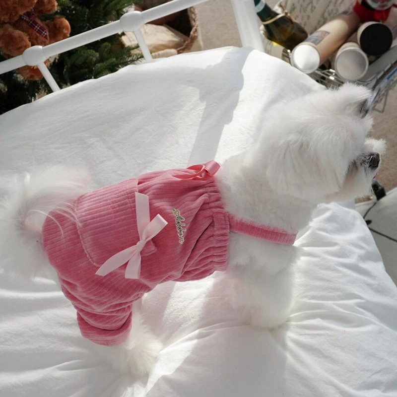 Monos de pana para mascotas, mono con lazo de mariposa, ropa de dos patas para cachorros de otoño e invierno, pantalones de cuatro patas para gato de peluche