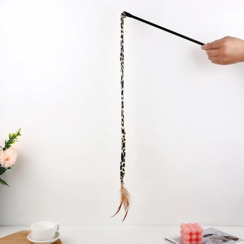 Juguete de caza para gatos: varita con plumas interactiva - imagen 2