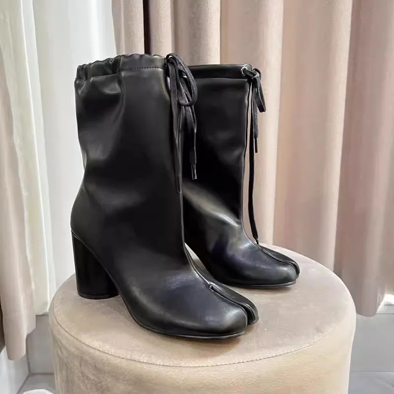 Nuevos botines Tabi para mujer, tacones altos, botas con punta abierta, botas Tabi de tubo ancho a la moda con cordones, zapatos con punta abierta para mujer
