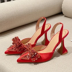 Zapatos con tacón rojo y lazo de lentejuelas para gatos y perros